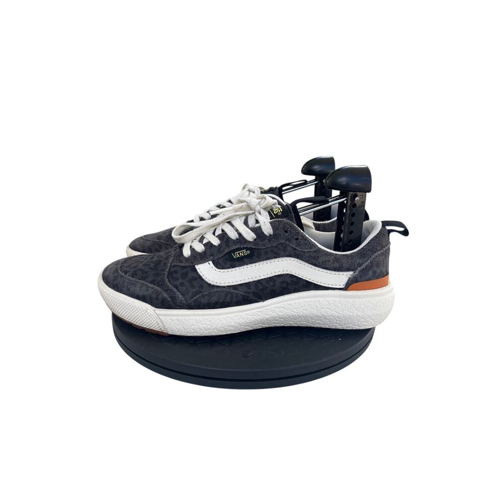 Womens Vans UltraRange EXO SE Shoes Sneakers Skateboard Size 7 Gray White